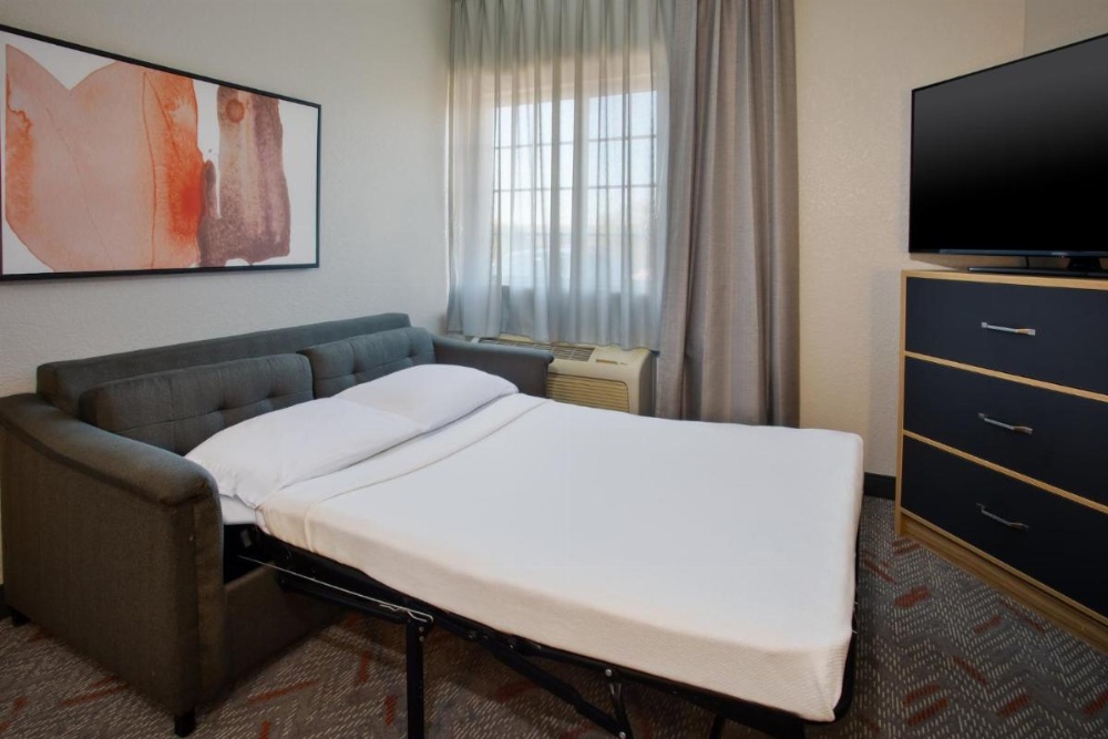 Candlewood Suites Kenosha